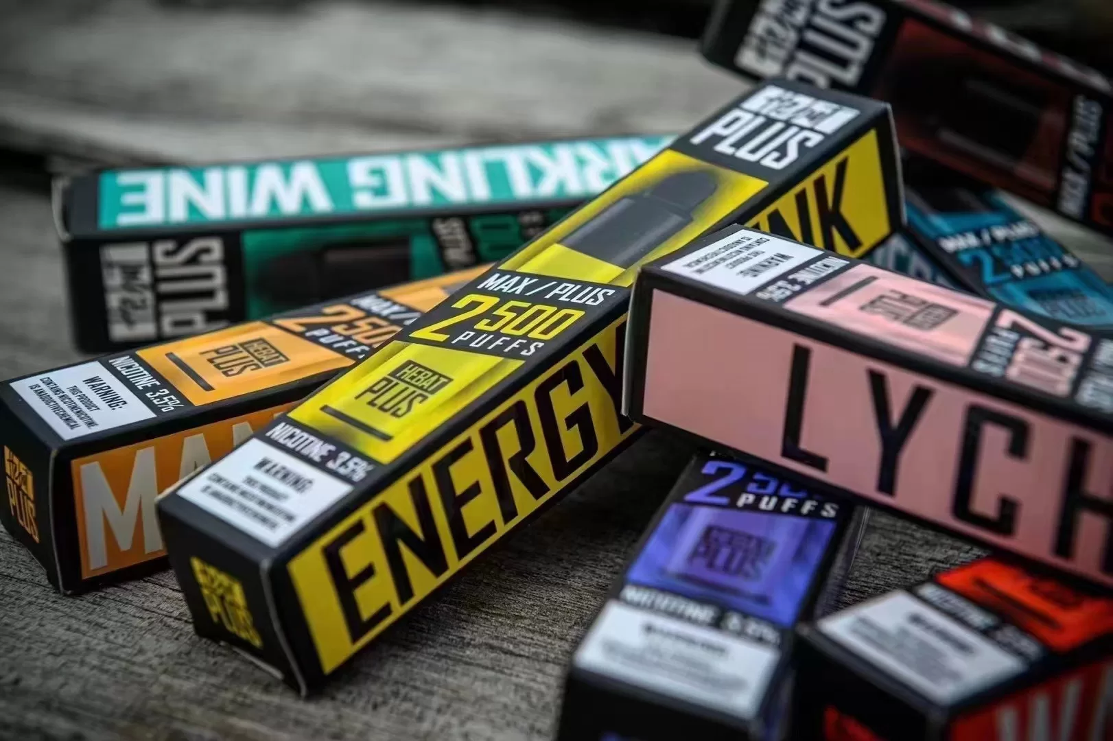 Hebat 喜貝 高品質一次性電子煙 多口味拋棄式設計